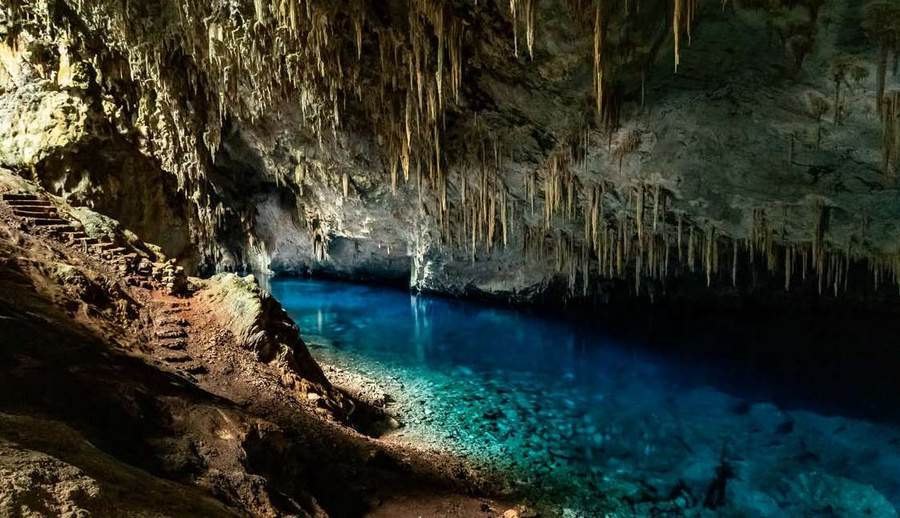 Gruta do Lago Azul — passeio em Bonito, MS