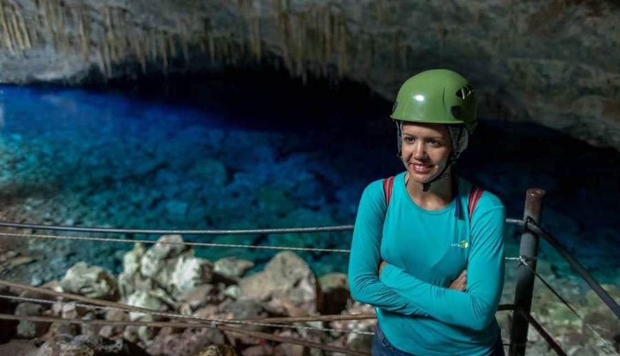 Gruta do Lago Azul — atrativo turístico em Bonito, MS